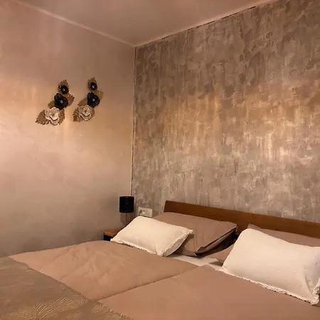 Amor, Flat With Private Hot Tub, Breathtaking Views And Free Parking In A Garage, Bookable Year Round, Also Take A Look At Our Flat Coccolina