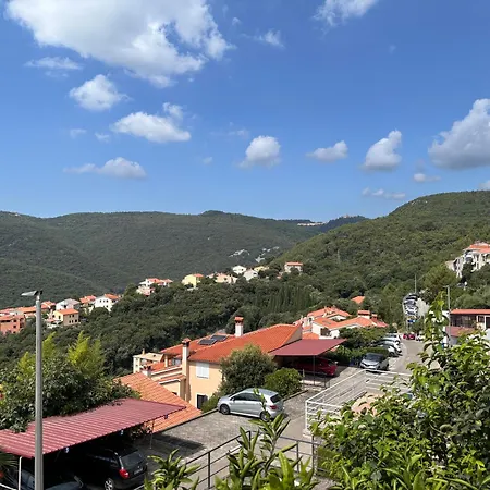 Amor-Sea View Apartment With Private Hot Tub And Sauna Apartamento Rabac
