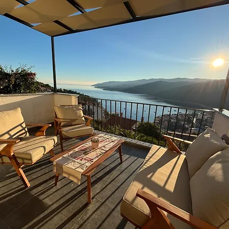 Apartment Amor, Flat With Private Hot Tub, Breathtaking Views And Free Parking In A Garage, Bookable Year Round, Also Take A Look At Our Flat Coccolina